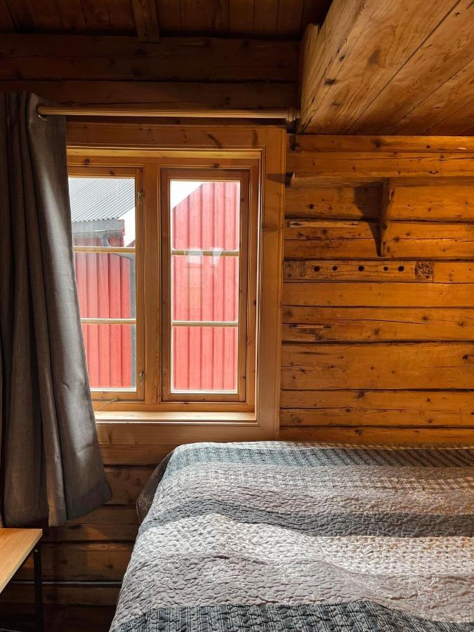 Toppoy Rorbuer Reine Eksteriør billede